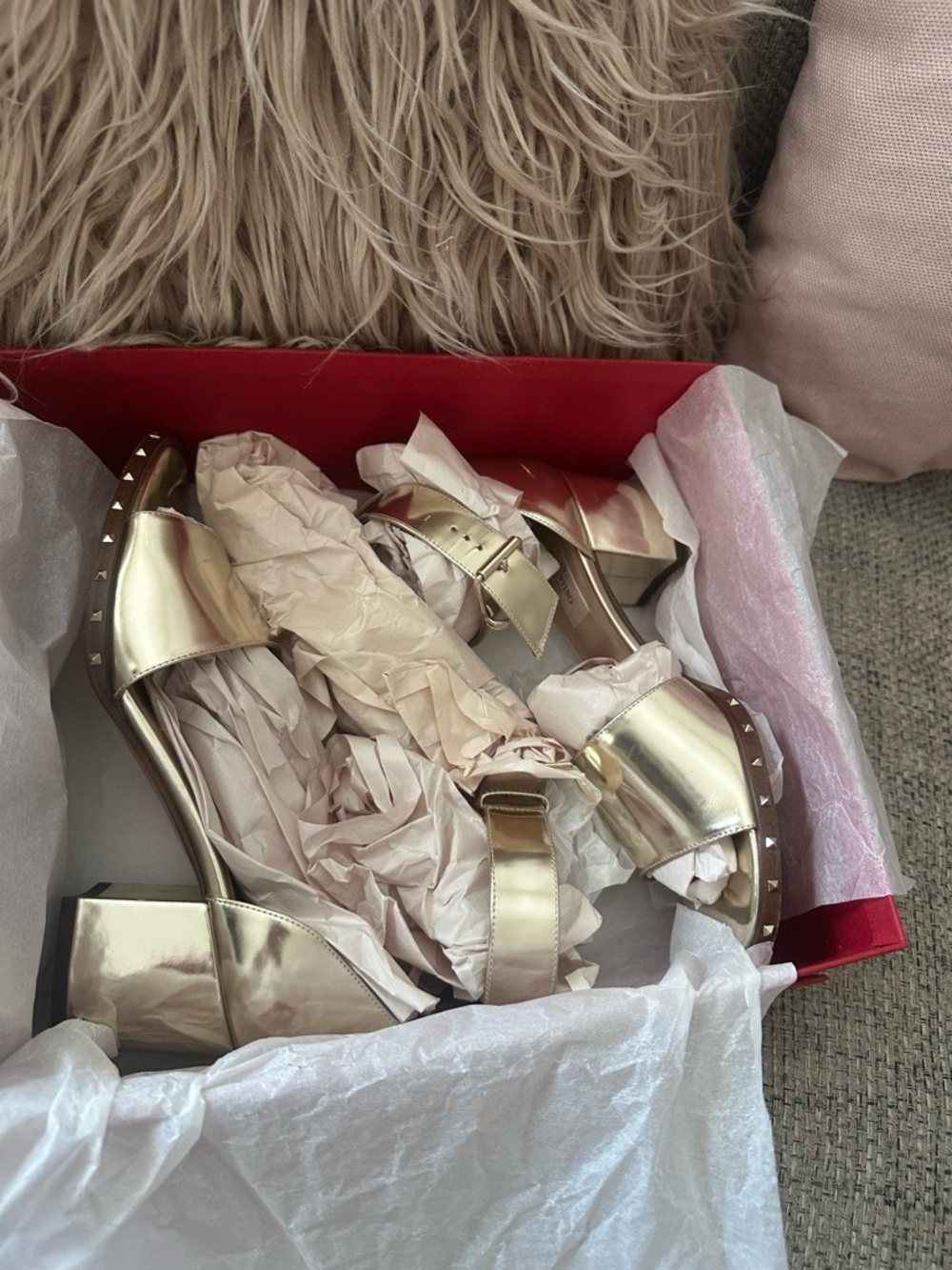 Valentino Garavani Metallic Gold Stud-Trim Block Heel Sandals - Picture 12 of 13